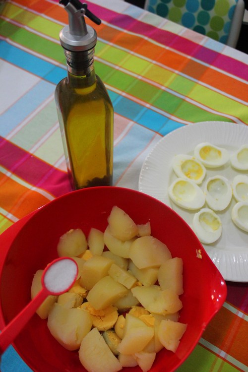 deviled eggs a la libanaise