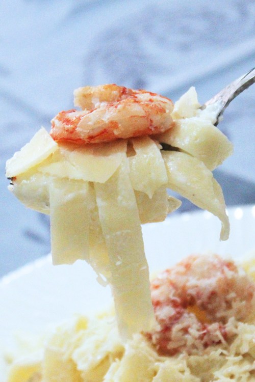 creamy shrimp tagliatelle