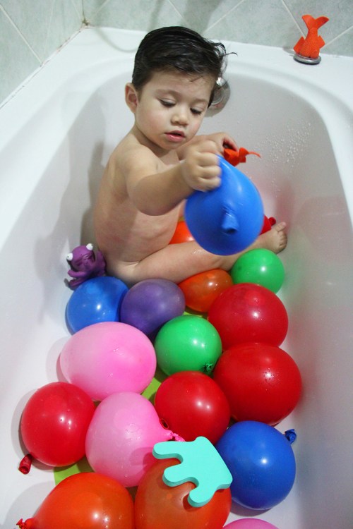 Water Balloons Sensory Play – Bath Time Fun!