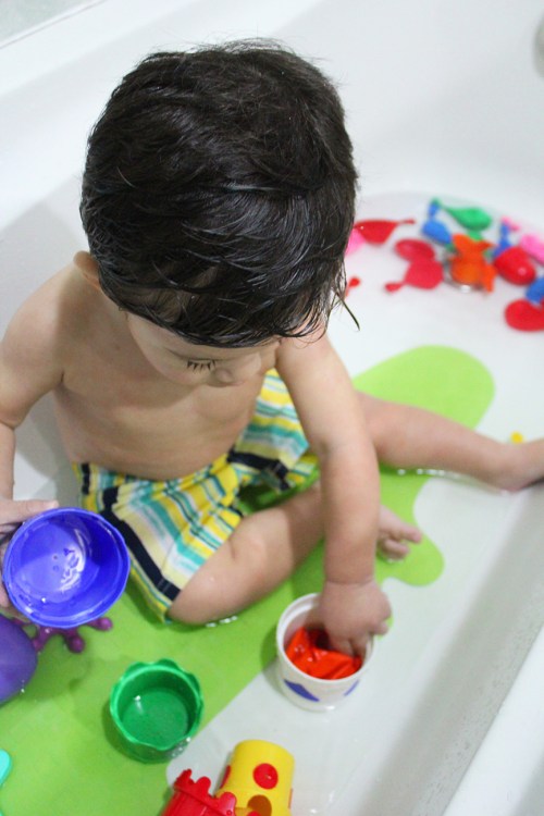 Water Balloons Sensory Play – Bath Time Fun!