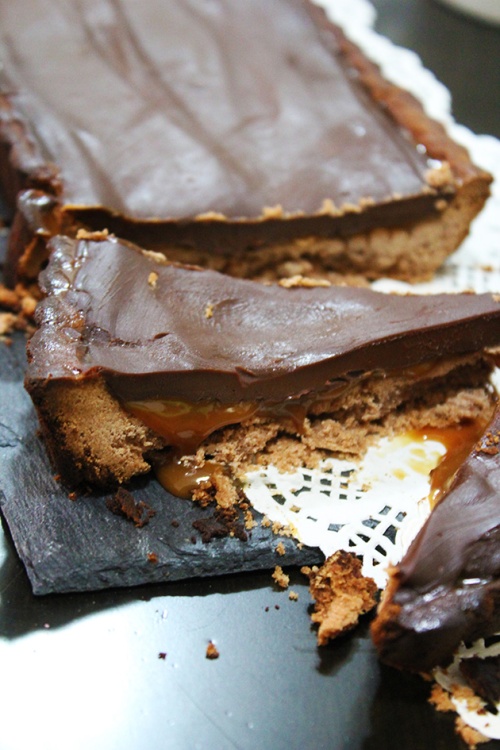 dark chocolate caramel tart