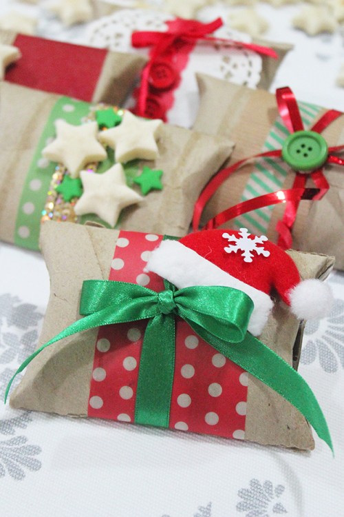 santa hat toilet paper roll gift box