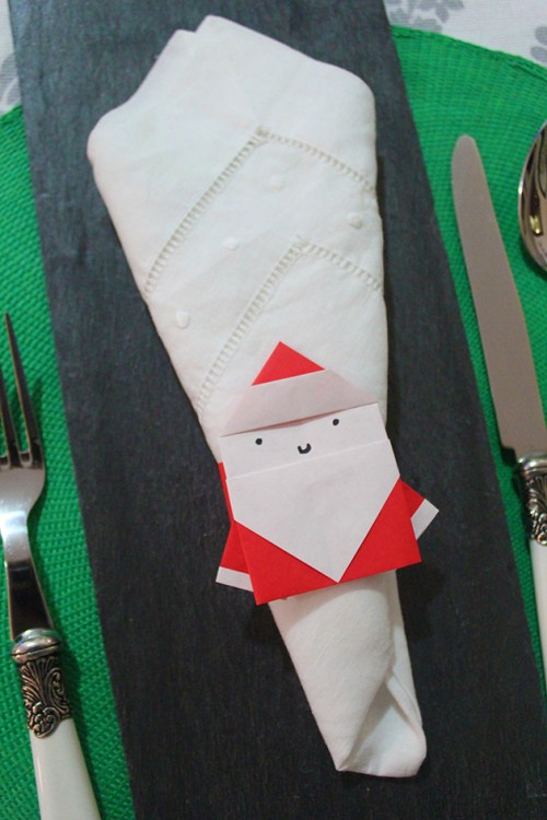 origami-santa napkin ring