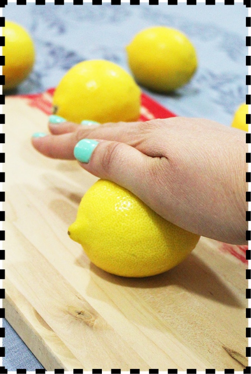 roll the lemon