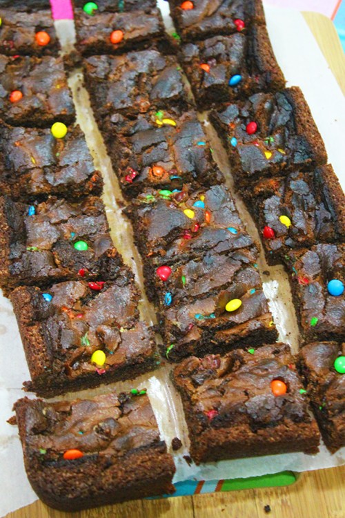M&M brownies pieces