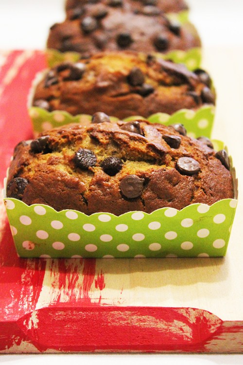 Banana chocolate chip cake