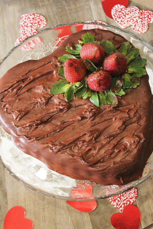 chocolate strawberry cake 4