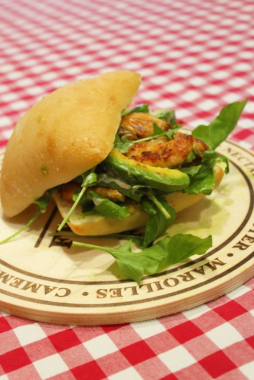 chicken-avocado-sandwich-marmite-et-ponpon