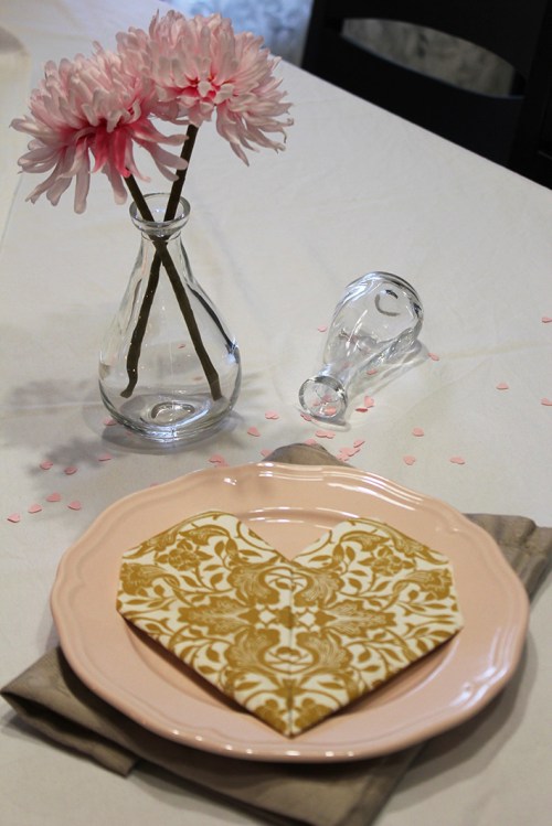 napkin-folding-heartmarmite-et-ponpon